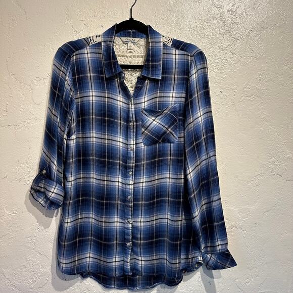 krazy kat Tops - Krazy Kat Size Small plaid Button Down crochet Back Cottage Long & 3/4 sleeve